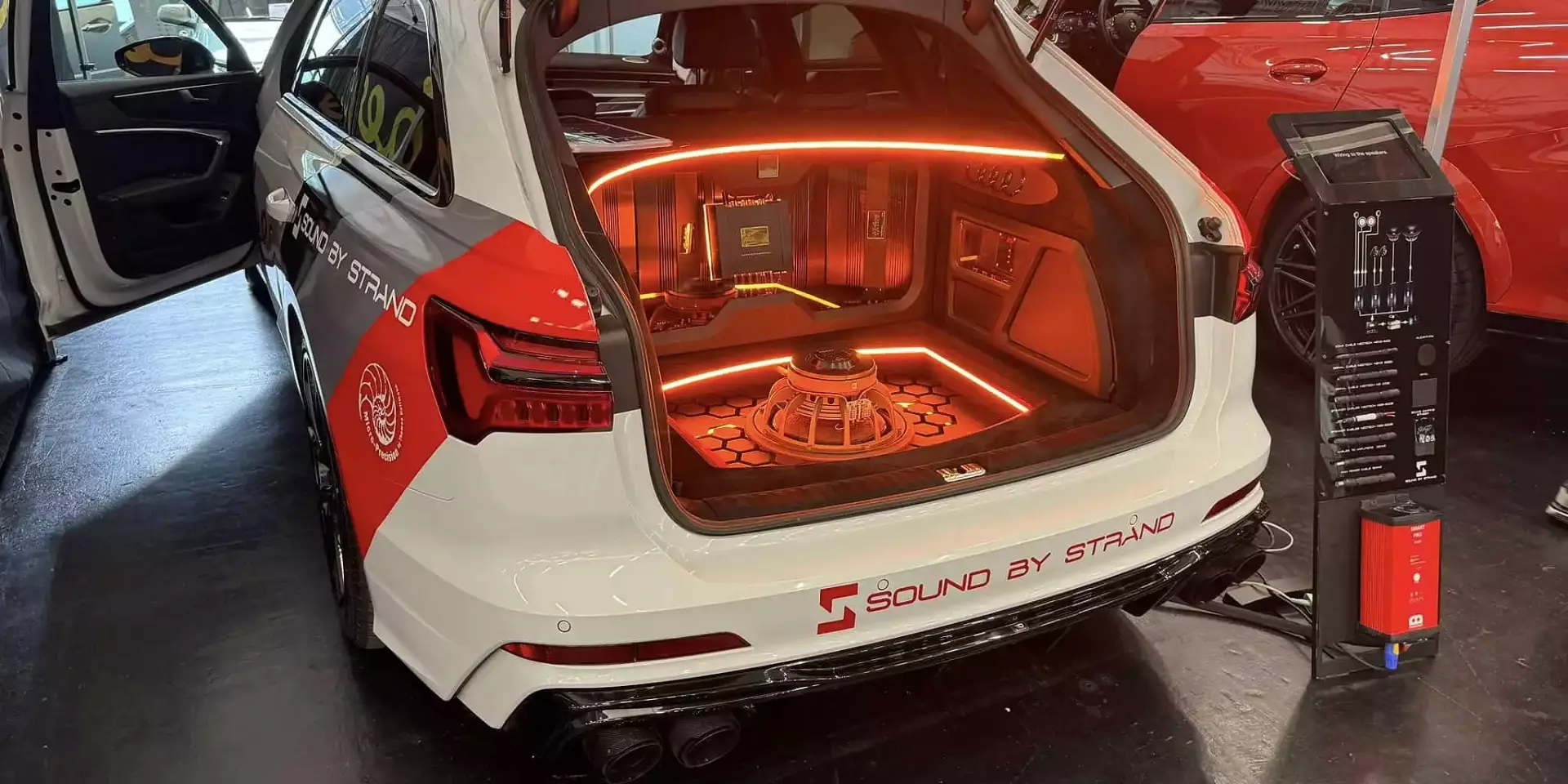 Sound by Strand — Audi billjudsinstallation